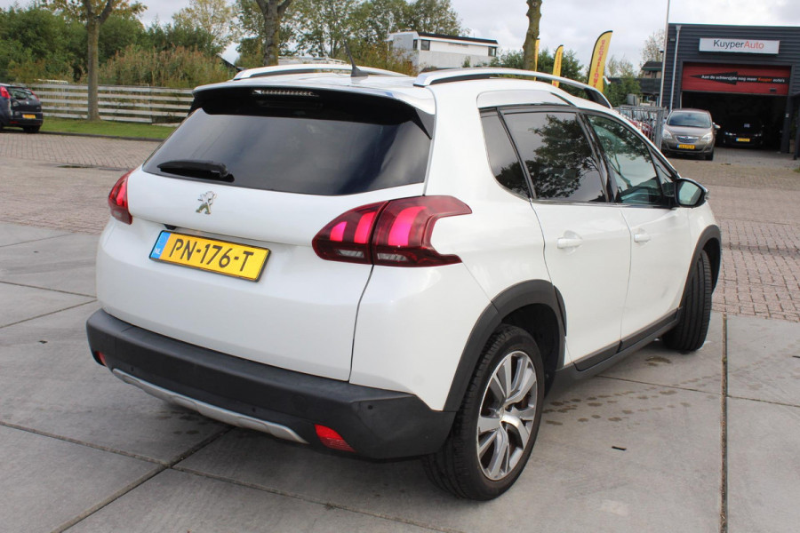 Peugeot 2008 1.2 PureTech Allure MULTIMEDIA AFNEEMBARE TREKHAAK CAMERA PANO