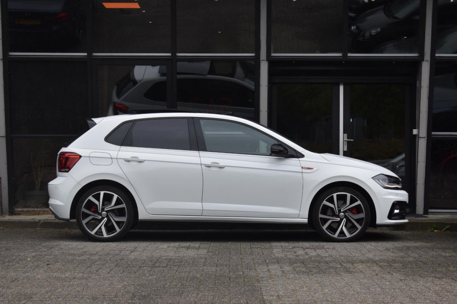 Volkswagen Polo 2.0 TSI GTI Pano DSG Virtual Stoelvw Volkswagen Polo 2.0 TSI GTI Pano DSG Virtual Stoelvw