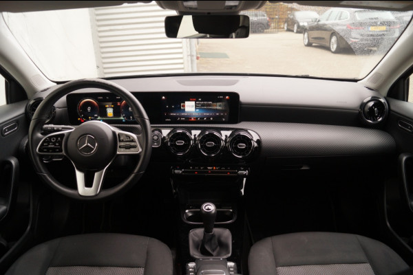 Mercedes-Benz A-Klasse 160 Business Solution -NAVI-ECC-PDC-CAM-