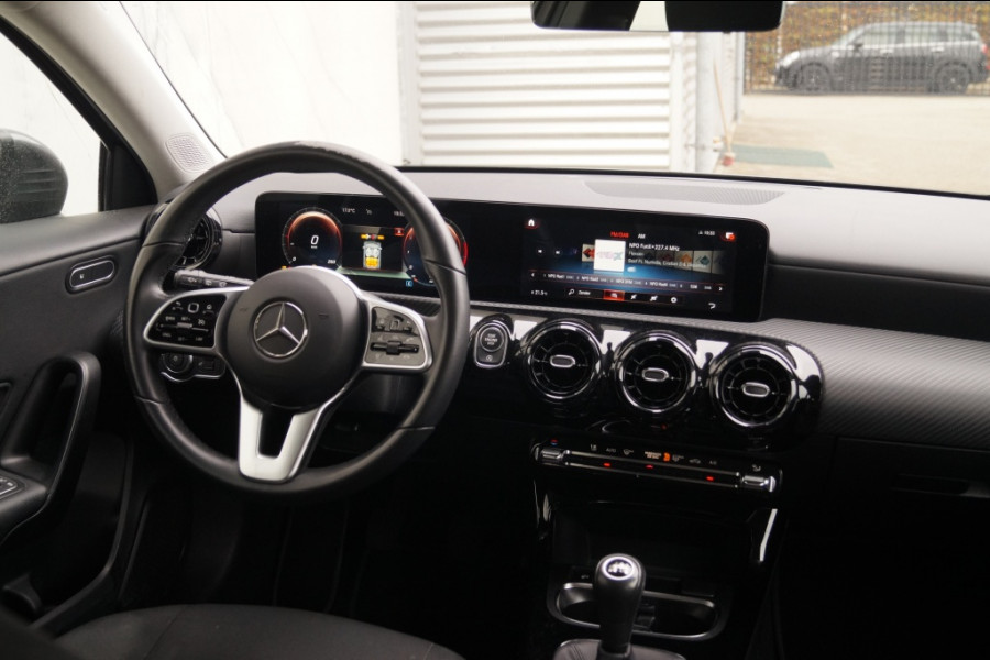 Mercedes-Benz A-Klasse 160 Business Solution -NAVI-ECC-PDC-CAM-