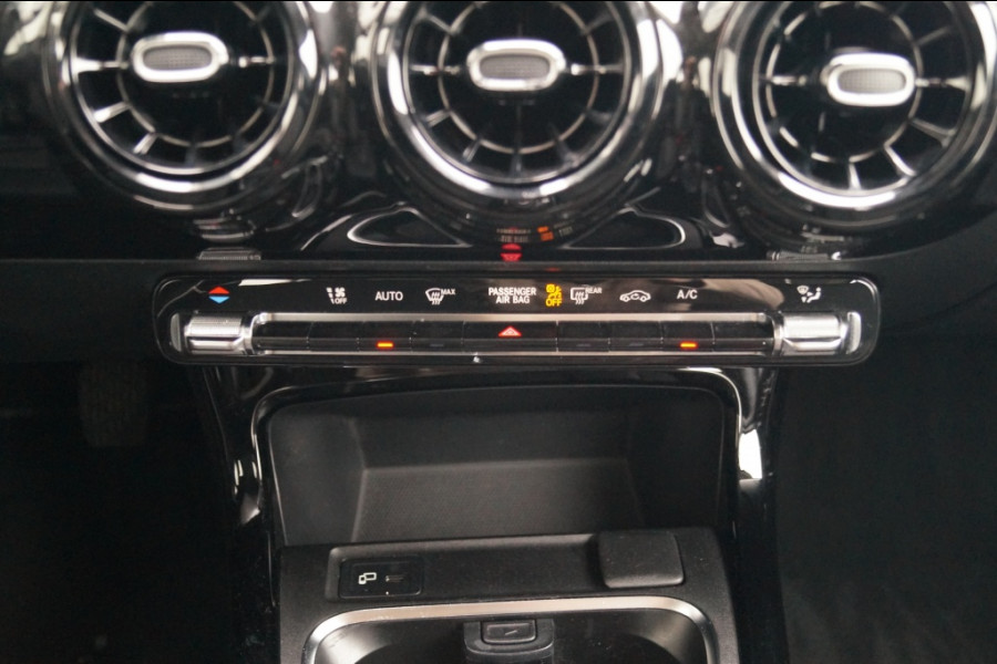 Mercedes-Benz A-Klasse 160 Business Solution -NAVI-ECC-PDC-CAM-