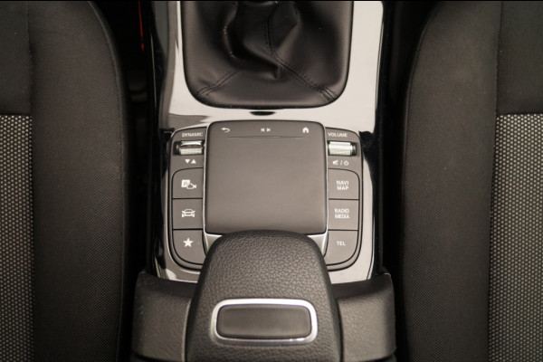 Mercedes-Benz A-Klasse 160 Business Solution -NAVI-ECC-PDC-CAM-