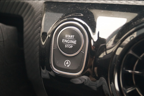 Mercedes-Benz A-Klasse 160 Business Solution -NAVI-ECC-PDC-CAM-