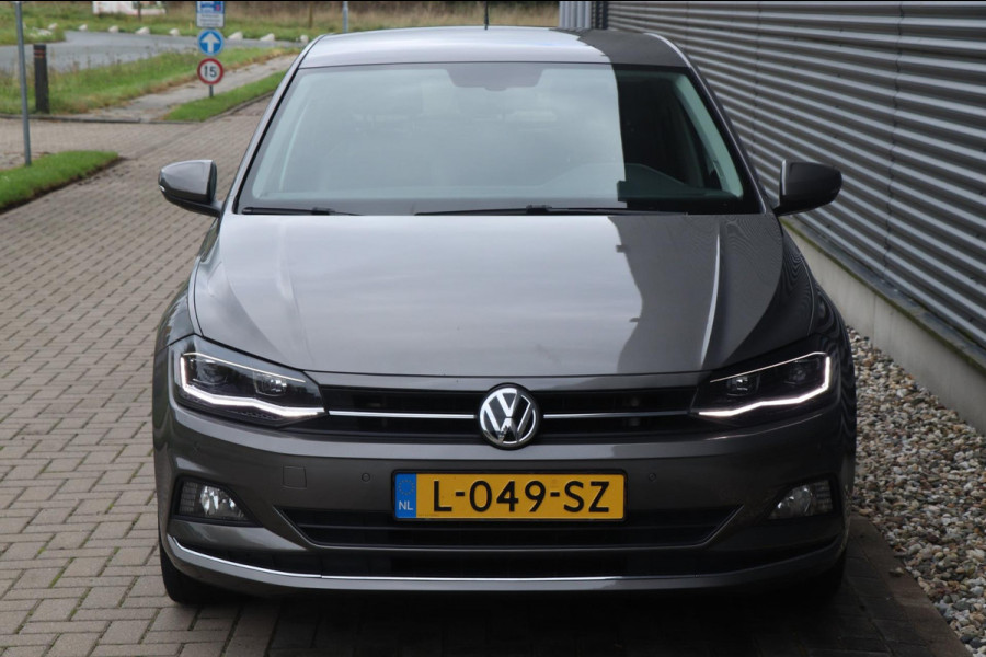 Volkswagen Polo 1.0 TSI Highline | DSG | PDC | Victual Cockpit| Nette auto! Volkswagen Polo 1.0 TSI Highline | DSG | PDC | Victual Cockpit| Nette auto!