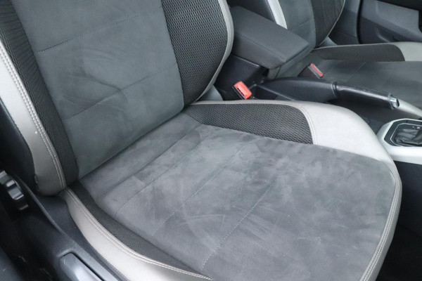 Volkswagen Polo 1.0 TSI Highline | DSG | PDC | Victual Cockpit| Nette auto! Volkswagen Polo 1.0 TSI Highline | DSG | PDC | Victual Cockpit| Nette auto!