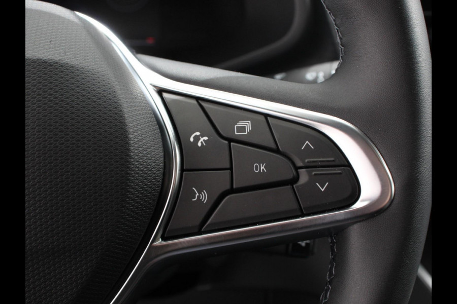 Renault Trafic 2.0 Blue dC1 150 EDC T29 L2H1 Extra Dubbele Cabine Navigatie Airco Lichtmetalen velgen Betimmering Trekhaak Camera Parkeer sensoren Dab Renault Trafic 2.0 Blue dC1 150 EDC T29 L2H1 Extra Dubbele Cabine Navigatie Airco Lichtmetalen velgen Betimmering Trekhaak Camera Parkeer sensoren Dab