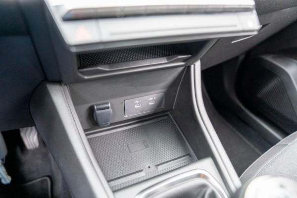 Renault Captur 1.0 TCe 90 evolution|Prijs rijklaar incl. 12 mnd garantie| LMC DAB Carplay Camera PDC Bluetooth
