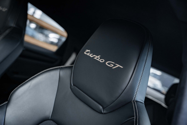 Porsche Cayenne Coupé 4.0 Turbo GT - Origineel NL | Sport Chrono + | Keramisch | Burmester | Carbon