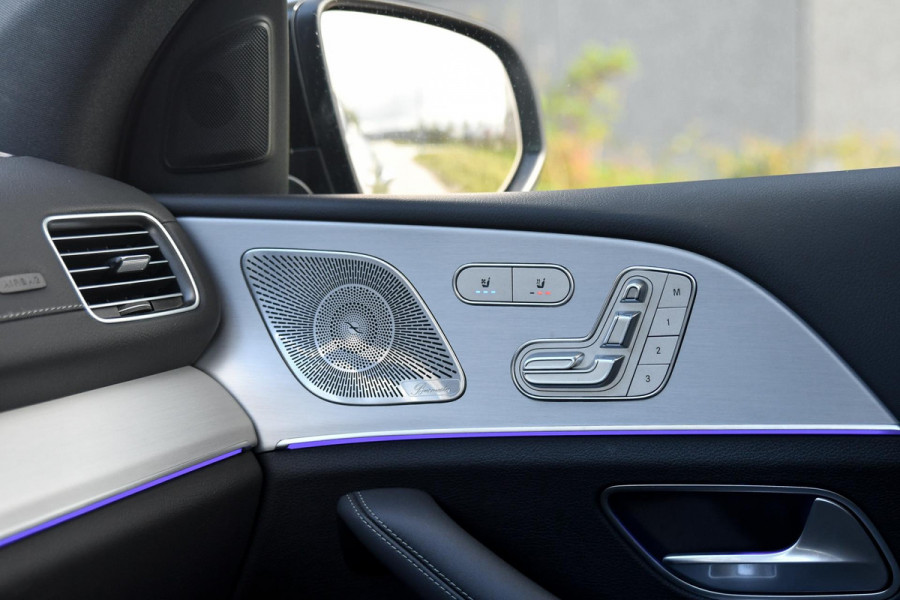 Mercedes-Benz GLE Coupé 400 e 4MATIC AMG. Pano, Koeling, Distronic+, Memory, HUD, 360 3D, Burm, Luchtv, Leder, Keyless! Mercedes-Benz GLE Coupé 400 e 4MATIC AMG. Pano, Koeling, Distronic+, Memory, HUD, 360 3D, Burm, Luchtv, Leder, Keyless!