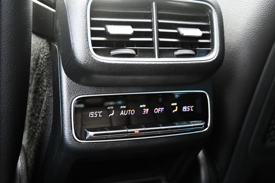 Mercedes-Benz GLE Coupé 400 e 4MATIC AMG. Pano, Koeling, Distronic+, Memory, HUD, 360 3D, Burm, Luchtv, Leder, Keyless! Mercedes-Benz GLE Coupé 400 e 4MATIC AMG. Pano, Koeling, Distronic+, Memory, HUD, 360 3D, Burm, Luchtv, Leder, Keyless!