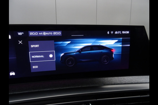 Peugeot E-3008 GT Avantage 210 73 kWh * WARMTEPOMP * 4 SEIZOENSBANDEN !! Peugeot E-3008 GT Avantage 210 73 kWh * WARMTEPOMP * 4 SEIZOENSBANDEN !!