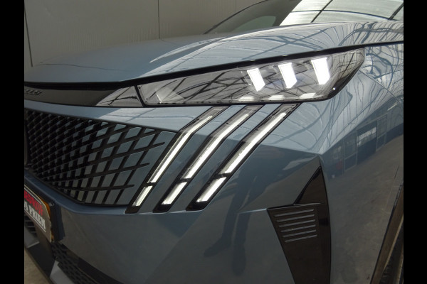 Peugeot E-3008 GT Avantage 210 73 kWh * WARMTEPOMP * 4 SEIZOENSBANDEN !! Peugeot E-3008 GT Avantage 210 73 kWh * WARMTEPOMP * 4 SEIZOENSBANDEN !!