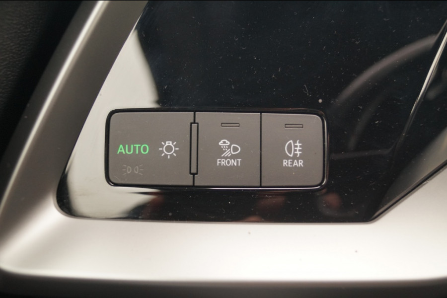 Audi A3 Sportback 30 TFSI Automaat Advanced Edition -LEER-NAVI-ECC-