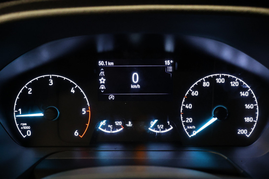 Ford Transit 350 2.0 TDCI L3H2 | Nieuw | CarPlay | Blind Spot | Navigatie | Stoelverwarming | Camera | DAB | Cruise control | Trekhaak | PDC V+A | MY2024 | BPM Vrij