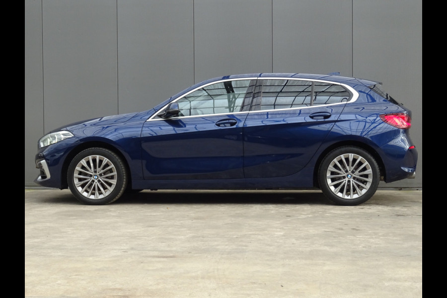 BMW 1-serie 118i High Executive Edition * CARPLAY * DEALER ONDERH. !!