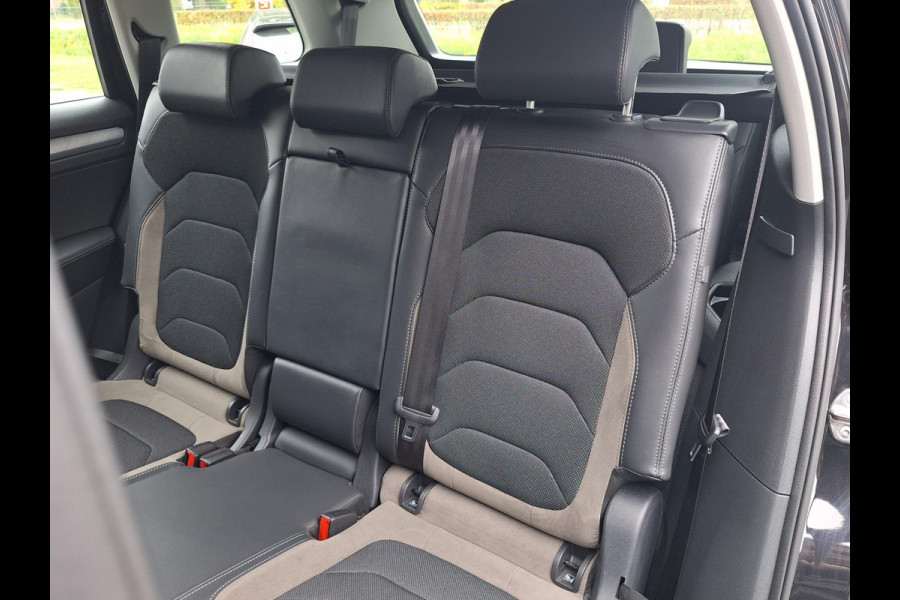 Škoda Kodiaq 1.5 TSI Business Edition 7p | Trekhaak | LED  | Camera | Android auto | Carplay | NAV | (occasion) Škoda Kodiaq 1.5 TSI Business Edition 7p | Trekhaak | LED  | Camera | Android auto | Carplay | NAV | (occasion)