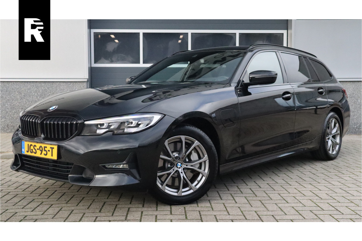 BMW 3 Serie Touring 330e Sport Line / SOH 95% / Hifi / Camera / Sportstoelen / BMW 3 Serie Touring 330e Sport Line / SOH 95% / Hifi / Camera / Sportstoelen /