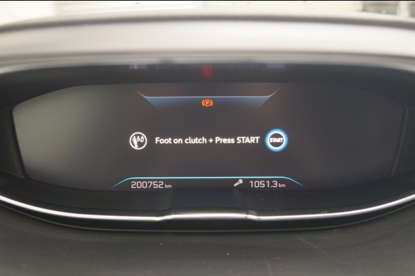 Peugeot 5008 1.5 BlueHDI 130pk Allure 7-persoons -NAVI-ECC-PDC- Peugeot 5008 1.5 BlueHDI 130pk Allure 7-persoons -NAVI-ECC-PDC-