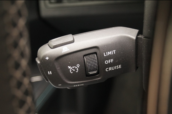 Peugeot 5008 1.5 BlueHDI 130pk Allure 7-persoons -NAVI-ECC-PDC- Peugeot 5008 1.5 BlueHDI 130pk Allure 7-persoons -NAVI-ECC-PDC-
