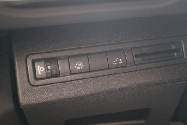 Peugeot 5008 1.5 BlueHDI 130pk Allure 7-persoons -NAVI-ECC-PDC- Peugeot 5008 1.5 BlueHDI 130pk Allure 7-persoons -NAVI-ECC-PDC-
