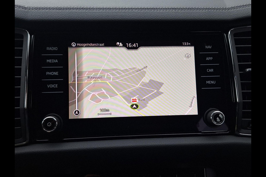 Škoda Kodiaq 1.5 TSI Business Edition 7p | Trekhaak | LED  | Camera | Android auto | Carplay | NAV | (occasion) Škoda Kodiaq 1.5 TSI Business Edition 7p | Trekhaak | LED  | Camera | Android auto | Carplay | NAV | (occasion)