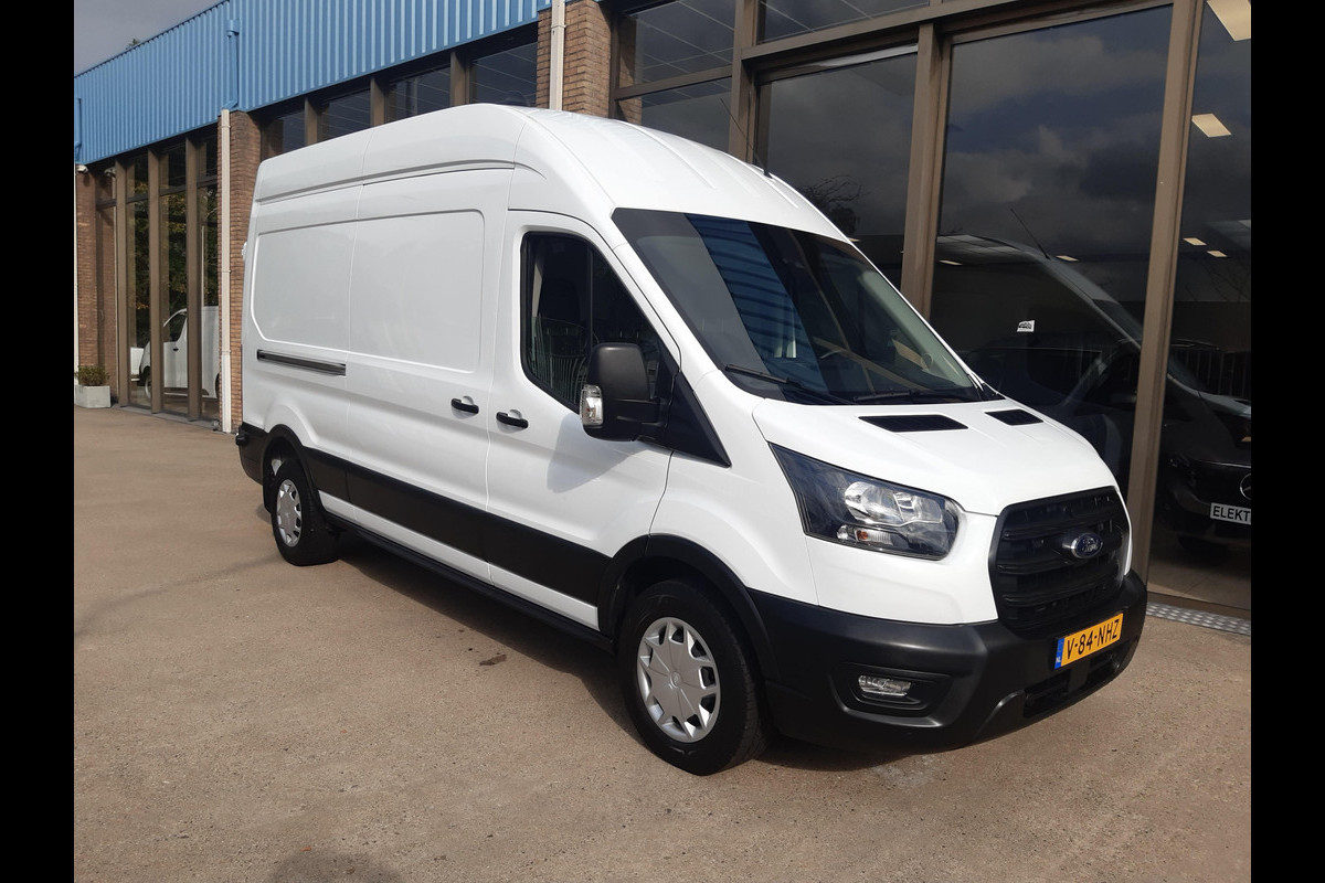 Ford Transit 2.0 TDCI 96Kw/130Pk L3H2 Airco Cruisecontrol Achteruitrijcamera 270graden doordraai achterdeuren Ford Transit 2.0 TDCI 96Kw/130Pk L3H2 Airco Cruisecontrol Achteruitrijcamera 270graden doordraai achterdeuren