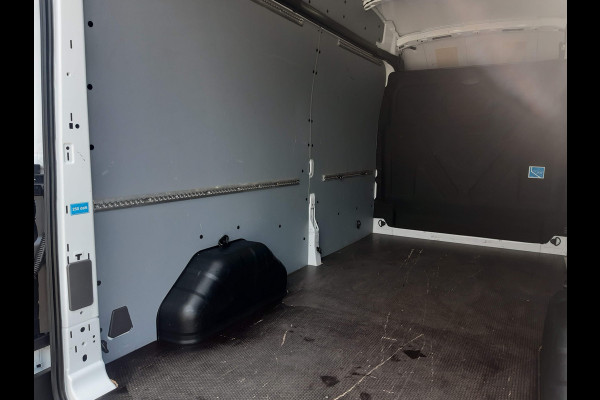 Ford Transit 2.0 TDCI 96Kw/130Pk L3H2 Airco Cruisecontrol Achteruitrijcamera 270graden doordraai achterdeuren