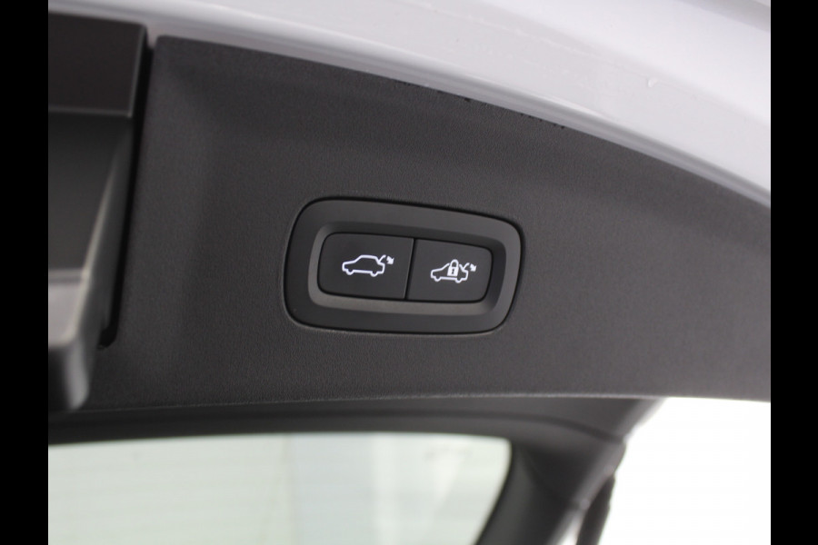 Polestar 2 Long Range Dual Motor Launch Edition 78kWh PANO | CARPLAY | LMV20 | ELECTRHAAK | 360CAMERA | STOELVERW | LED | PANODAK | WIFI