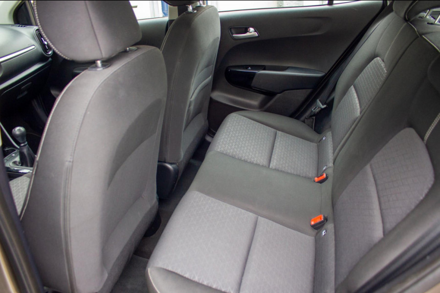 Kia Picanto 1.0 CVVT ComfortPlusLine | Prijs rijklaar incl. 12 mnd garantie | Airco Camera Carplay Lmv Navi Kia Picanto 1.0 CVVT ComfortPlusLine | Prijs rijklaar incl. 12 mnd garantie | Airco Camera Carplay Lmv Navi