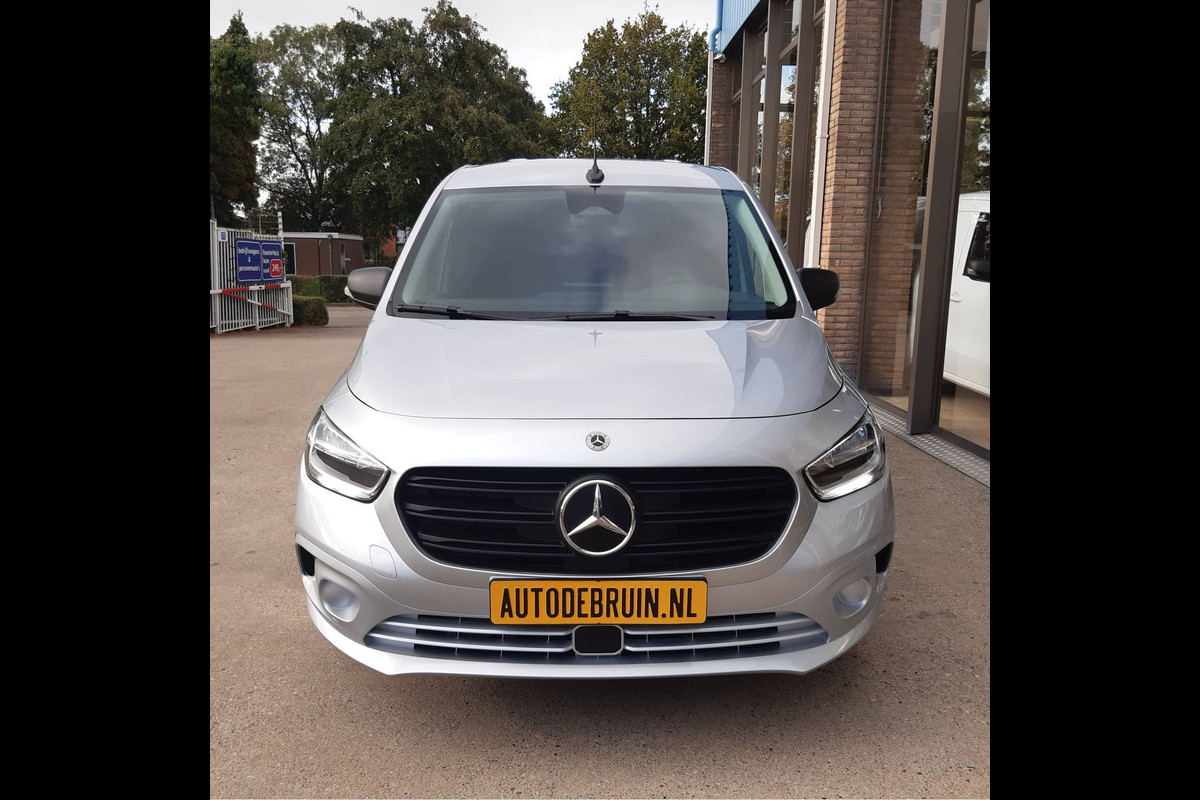 Mercedes-Benz eCitan Tourer 200 Advanced Plus 5 Persoon Mercedes-Benz eCitan Tourer 200 Advanced Plus 5 Persoon