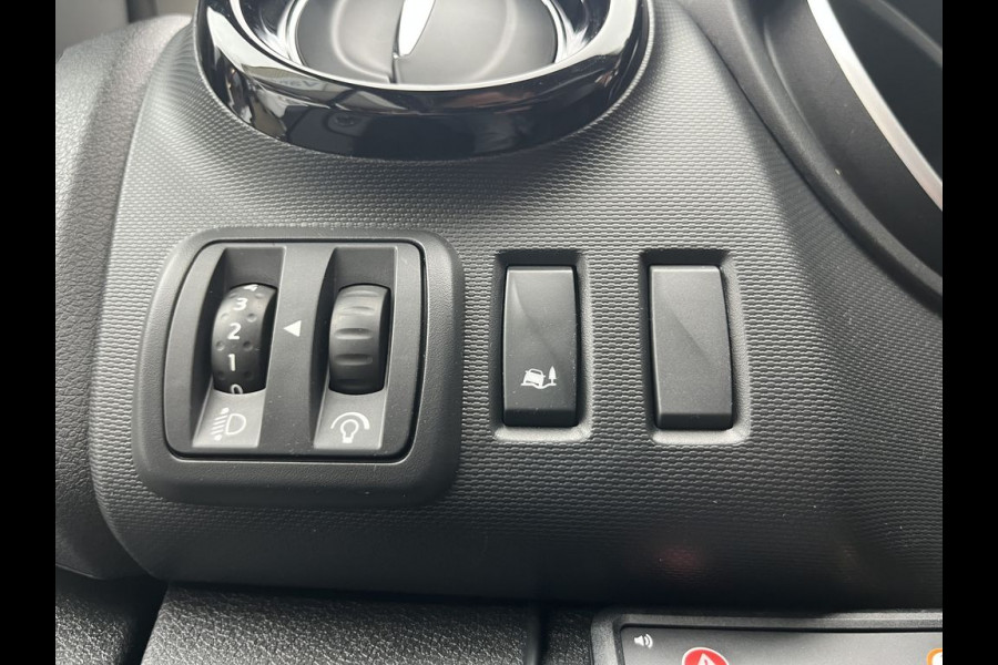 Opel Vivaro 1.6 CDTI 126pk E6 L2 Sport BPM Vrij! Lease €256 p/m, Trekhaak, Bott Inrichting, Airco, Navi, PDC, Cruise controle, Onderhoudshistorie aanwezig
