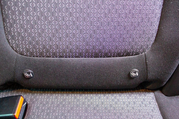 Opel Crossland X 1.2 Selection | Prijs rijklaar incl. 12 mnd garantie | Carplay PDC Bluetooth LMV Airco Stoel en stuur verwarming