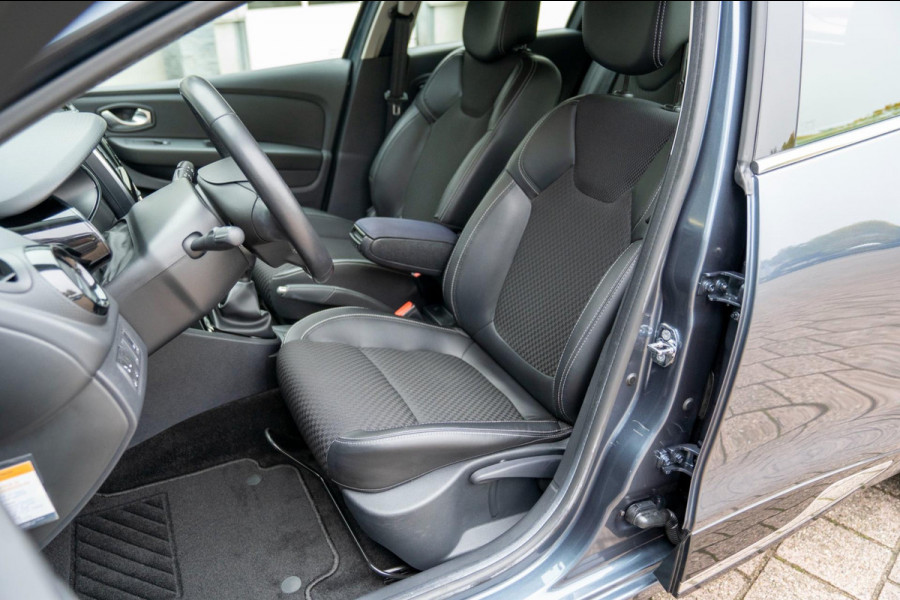 Renault Clio Estate 0.9 TCe Intens|Prijs rijklaar incl 12 mnd garantie|Navi Bluetooth Pdc Airco Keyless Renault Clio Estate 0.9 TCe Intens|Prijs rijklaar incl 12 mnd garantie|Navi Bluetooth Pdc Airco Keyless