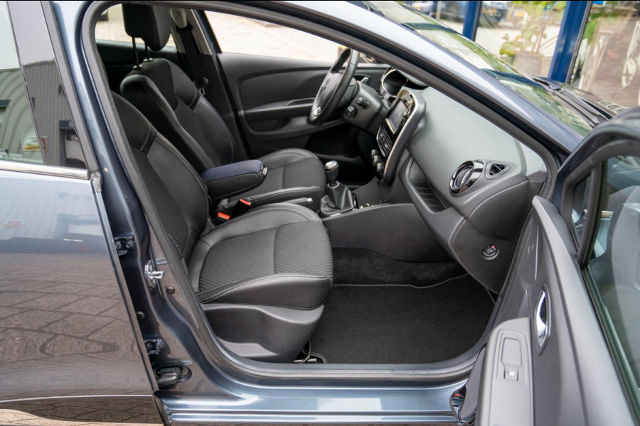 Renault Clio Estate 0.9 TCe Intens|Prijs rijklaar incl 12 mnd garantie|Navi Bluetooth Pdc Airco Keyless Renault Clio Estate 0.9 TCe Intens|Prijs rijklaar incl 12 mnd garantie|Navi Bluetooth Pdc Airco Keyless