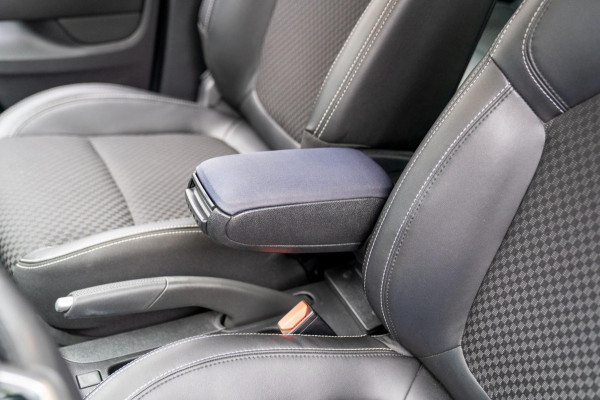 Renault Clio Estate 0.9 TCe Intens|Prijs rijklaar incl 12 mnd garantie|Navi Bluetooth Pdc Airco Keyless Renault Clio Estate 0.9 TCe Intens|Prijs rijklaar incl 12 mnd garantie|Navi Bluetooth Pdc Airco Keyless