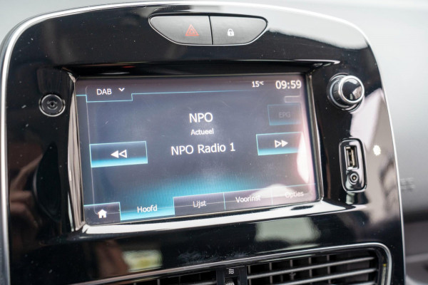 Renault Clio Estate 0.9 TCe Intens|Prijs rijklaar incl 12 mnd garantie|Navi Bluetooth Pdc Airco Keyless Renault Clio Estate 0.9 TCe Intens|Prijs rijklaar incl 12 mnd garantie|Navi Bluetooth Pdc Airco Keyless