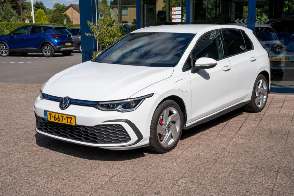 Volkswagen Golf 1.4 eHybrid GTE | Prijs rijklaar incl. 12 mnd garantie |Navi Rode remklauwen Carplay Ledverlichting