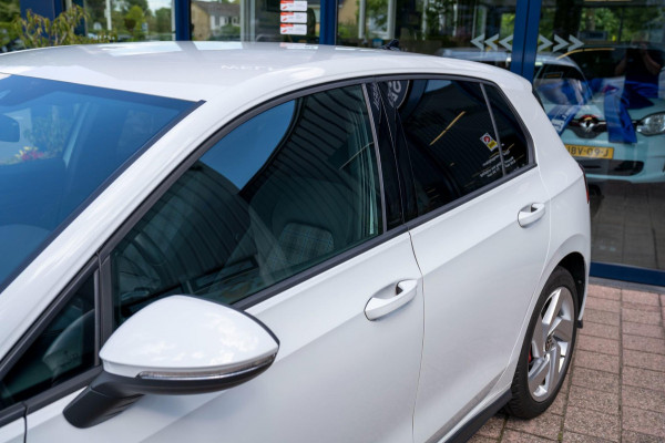Volkswagen Golf 1.4 eHybrid GTE | Prijs rijklaar incl. 12 mnd garantie |Navi Rode remklauwen Carplay Ledverlichting