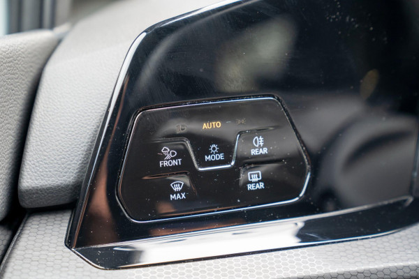 Volkswagen Golf 1.4 eHybrid GTE | Prijs rijklaar incl. 12 mnd garantie |Navi Rode remklauwen Carplay Ledverlichting