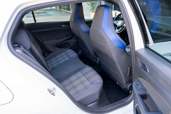 Volkswagen Golf 1.4 eHybrid GTE | Prijs rijklaar incl. 12 mnd garantie |Navi Rode remklauwen Carplay Ledverlichting