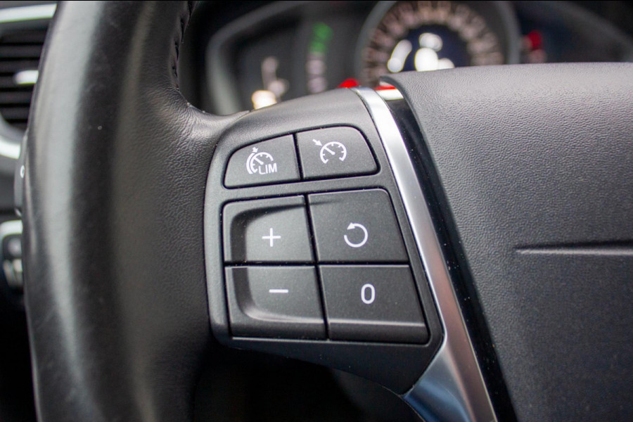 Volvo V60 1.5 T3 Polar | Prijs rijklaar incl. 12 mnd garantie | Lmv Navi Pdc Bluetooth Stoelverwarming Cruise