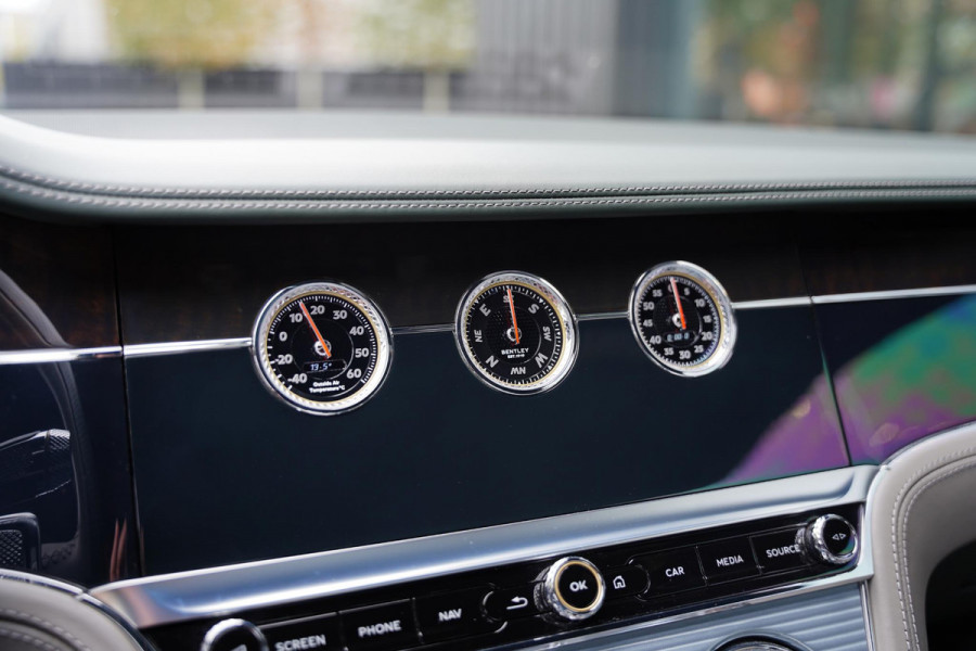 Bentley Continental GT 6.0 W12 100Th Anniversary Rotating Display Massage Nachtzicht