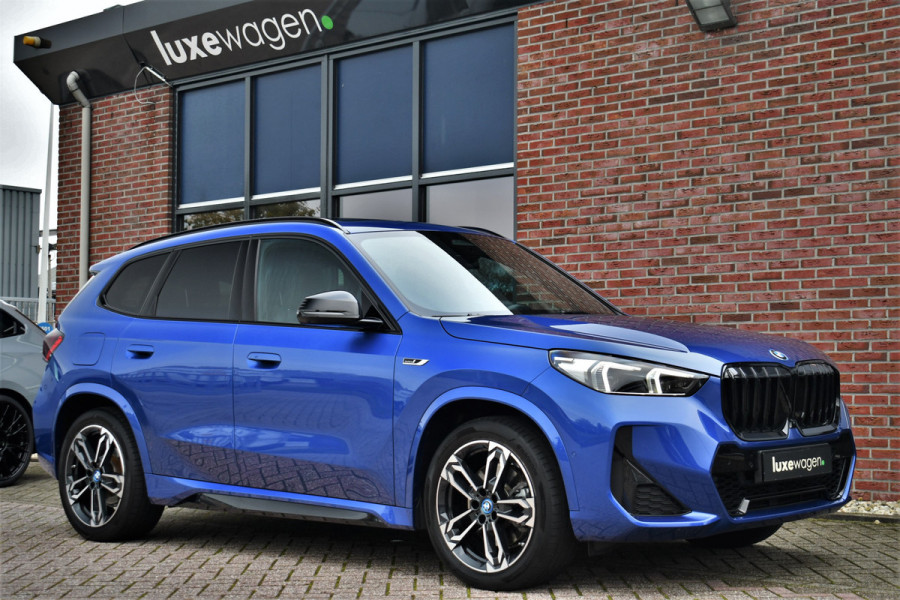 BMW X1 xDrive30e M-Sport Pano ACC Trekh HUD H/K 360-cam El-zetels