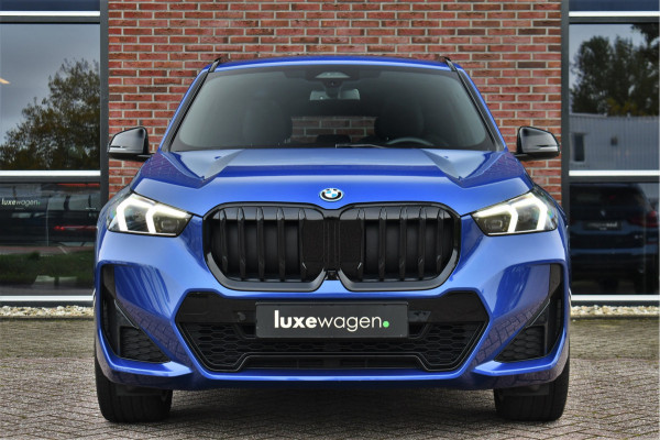 BMW X1 xDrive30e M-Sport Pano ACC Trekh HUD H/K 360-cam El-zetels