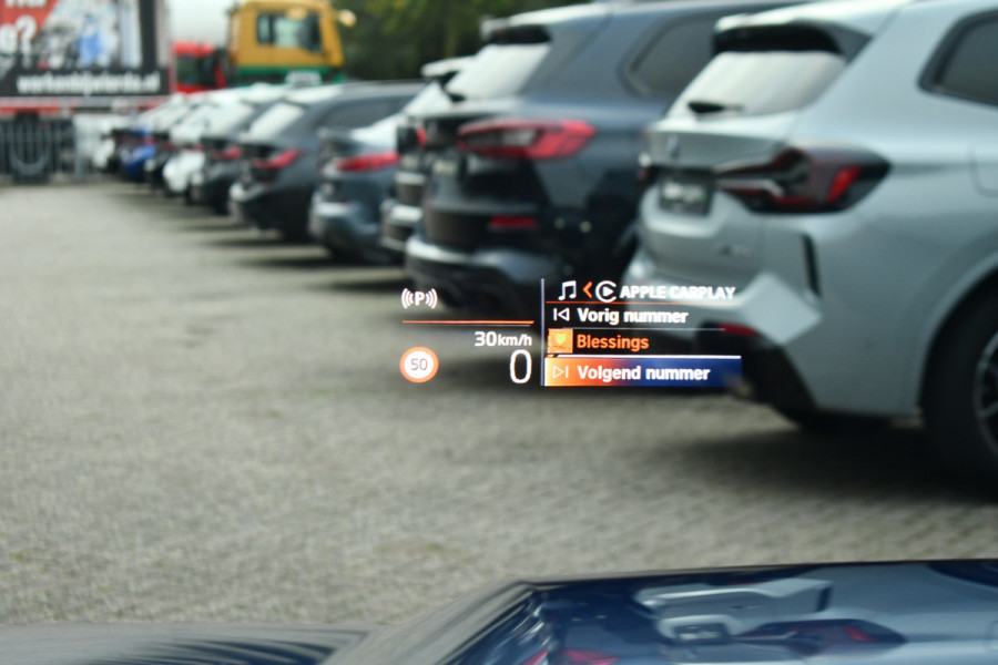 BMW X1 xDrive30e M-Sport Pano ACC Trekh HUD H/K 360-cam El-zetels