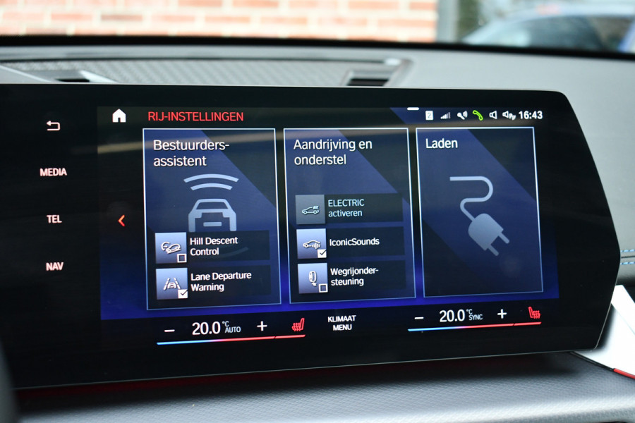 BMW X1 xDrive30e M-Sport Pano ACC Trekh HUD H/K 360-cam El-zetels