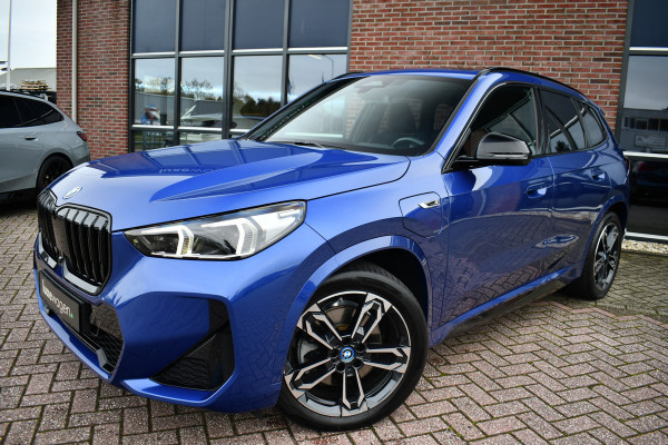 BMW X1 xDrive30e M-Sport Pano ACC Trekh HUD H/K 360-cam El-zetels