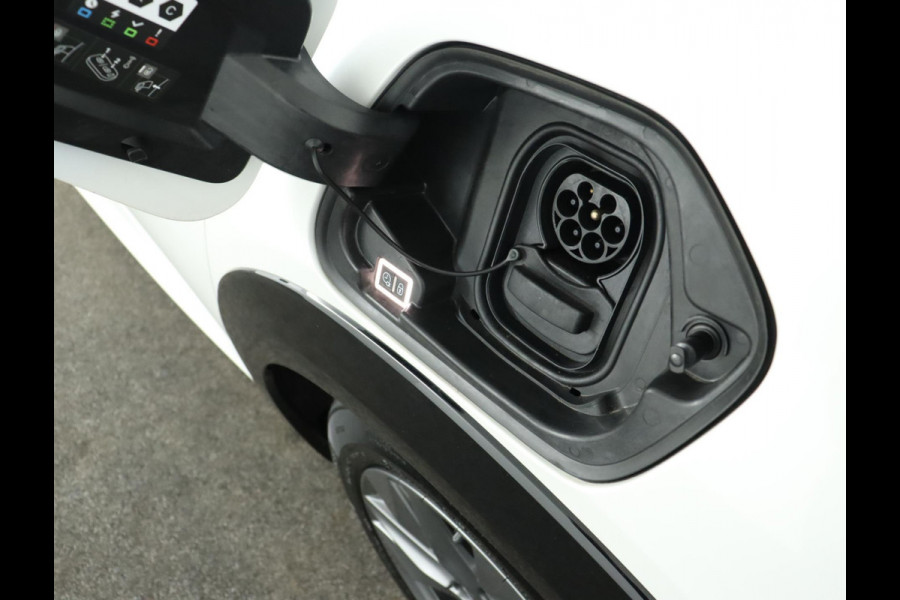 Peugeot e-208 EV Allure Pack 50 kWh|SOH 90%|Camera|Stoelverwarming