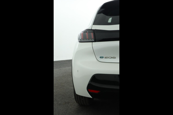 Peugeot e-208 EV Allure Pack 50 kWh|SOH 90%|Camera|Stoelverwarming