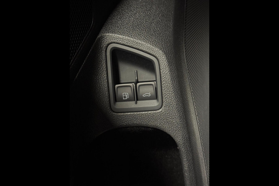 Volkswagen Passat Variant 1.4 TSI PHEV GTE Business R Line | Pano | Standkachel | Trekhaak | keyless | memory Seats |Dynaudio